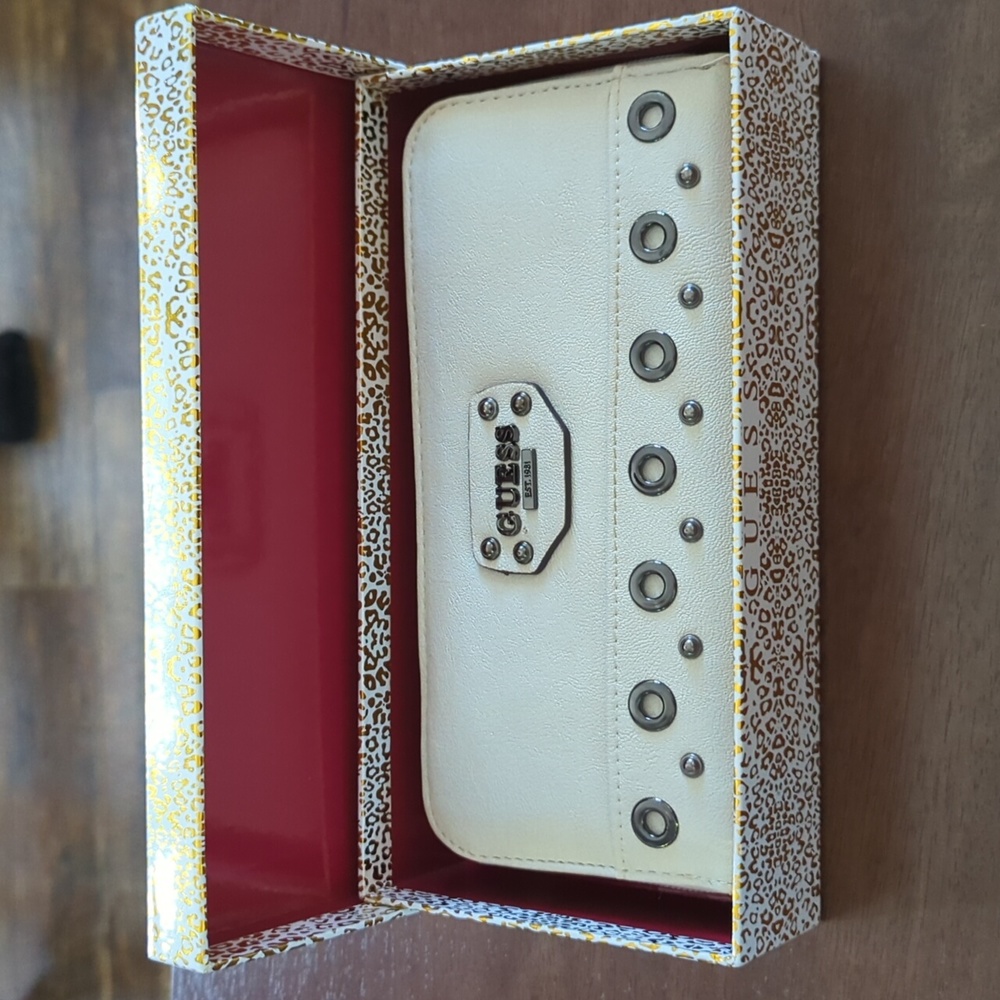 Guess Wallet/Clutch